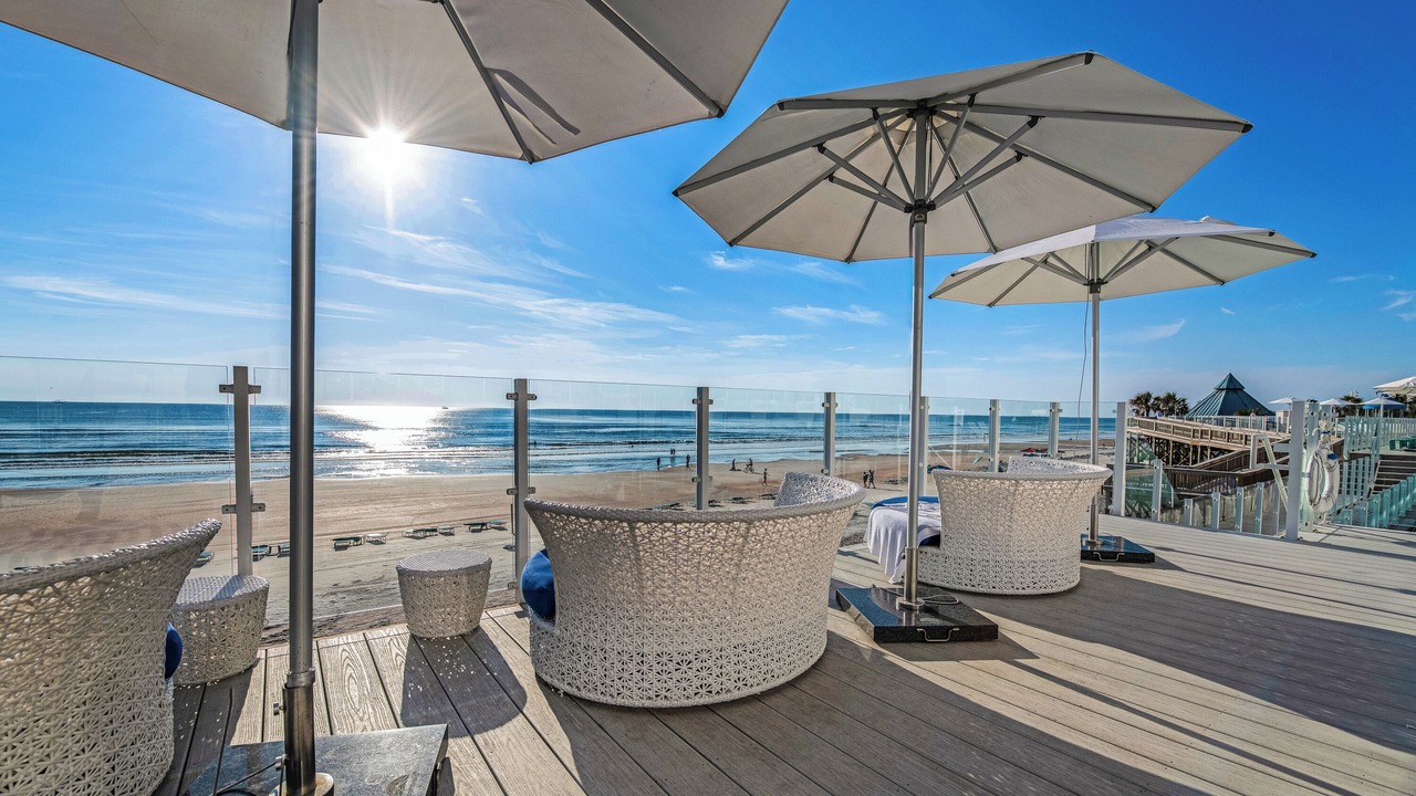 Photo of Patio Balcony in Brush - Stewarts