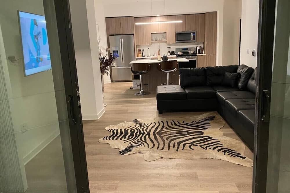 Photo of Livingroom in Doraville