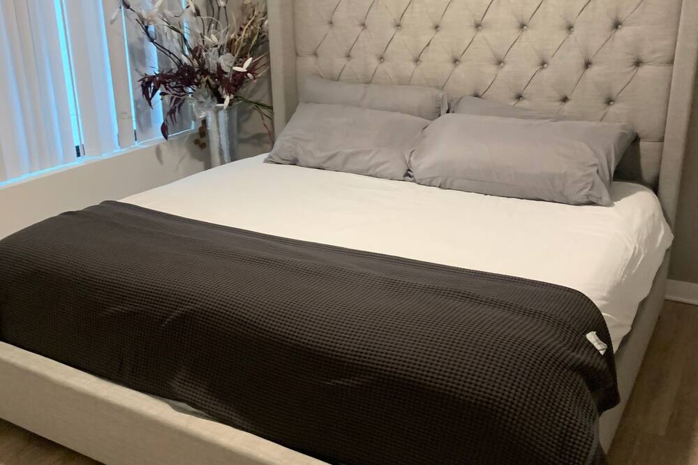 Photo of Bedroom in Doraville