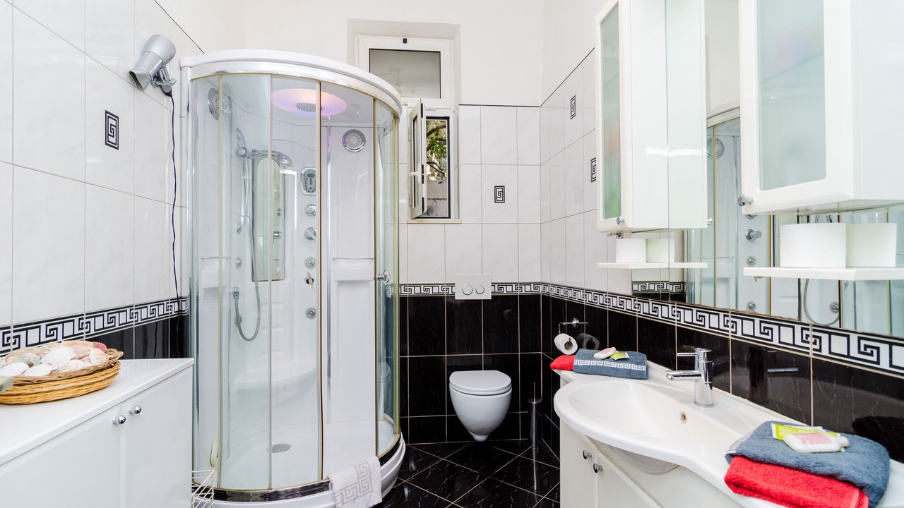 Photo of Bathroom in Gruz