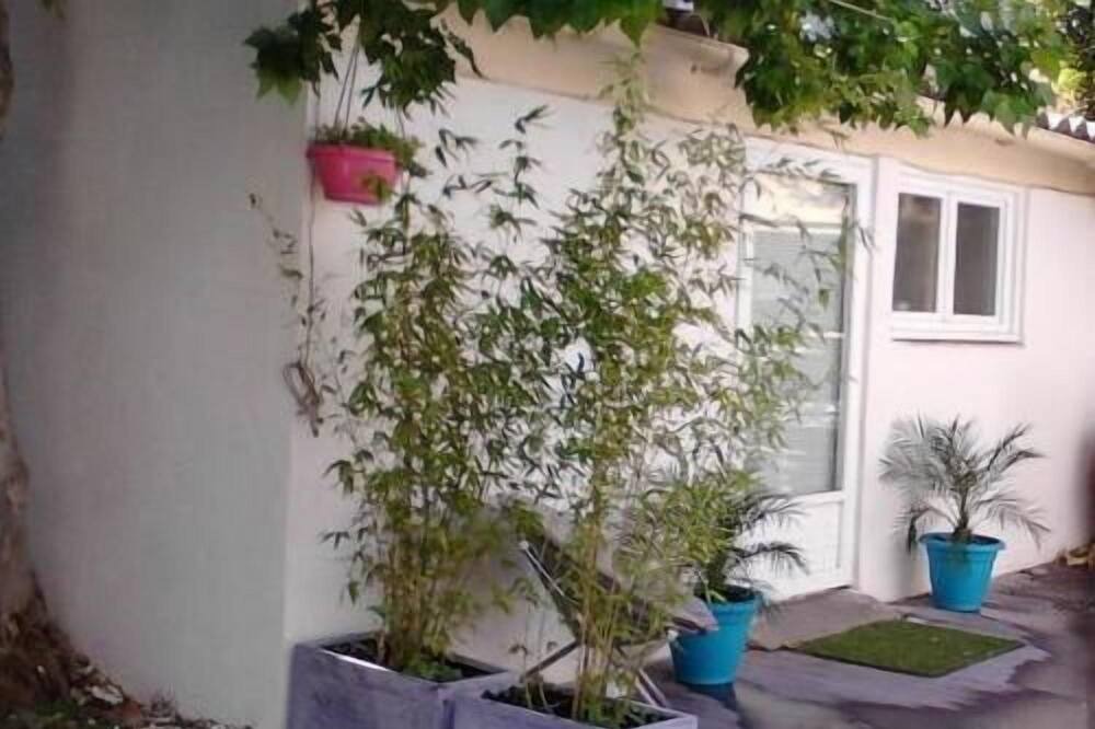 Photo of Outdoor in Anatole France