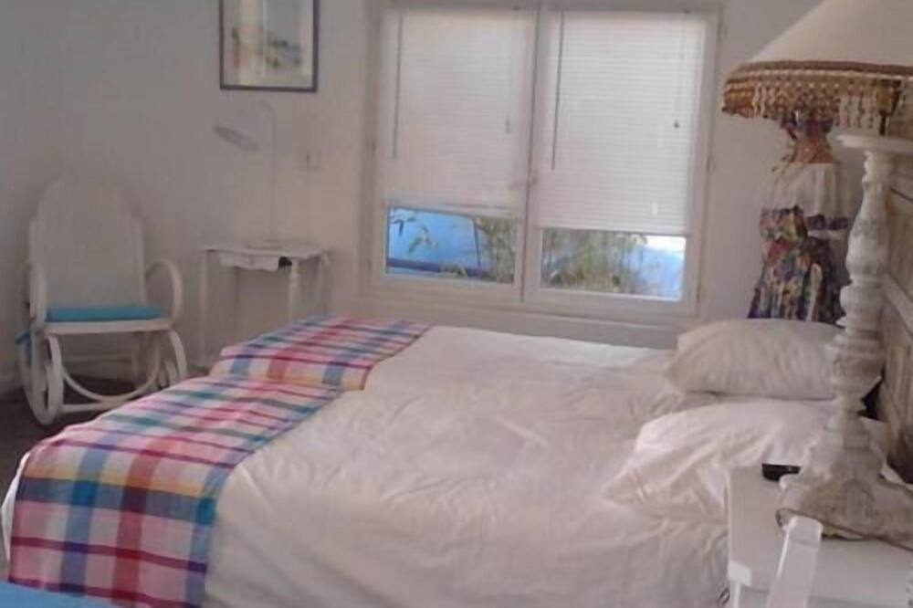 Photo of Others in Anatole France