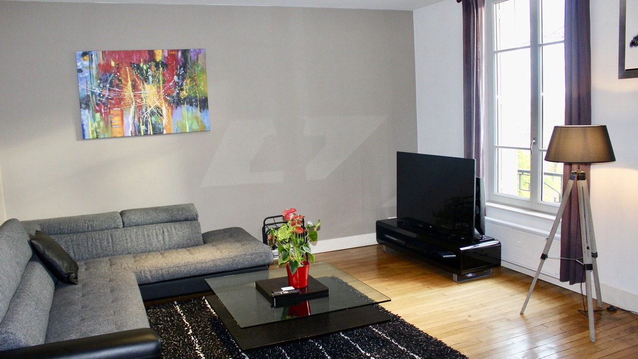 Photo of Livingroom in Quartier Beauregard-Boufflers-Buthegnemont-Boudonville