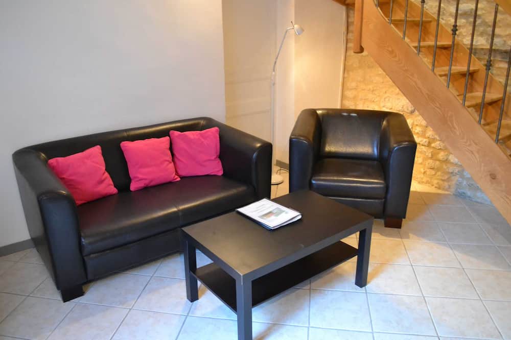 Photo of Livingroom in Echallat