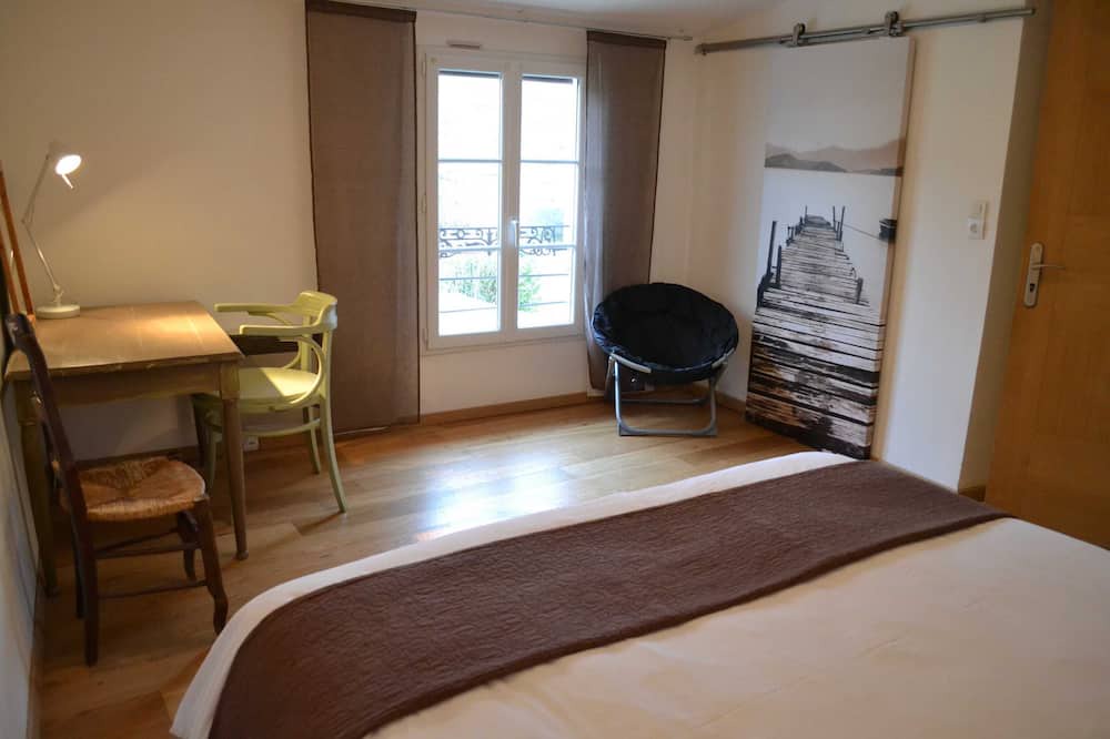 Photo of Bedroom in Echallat