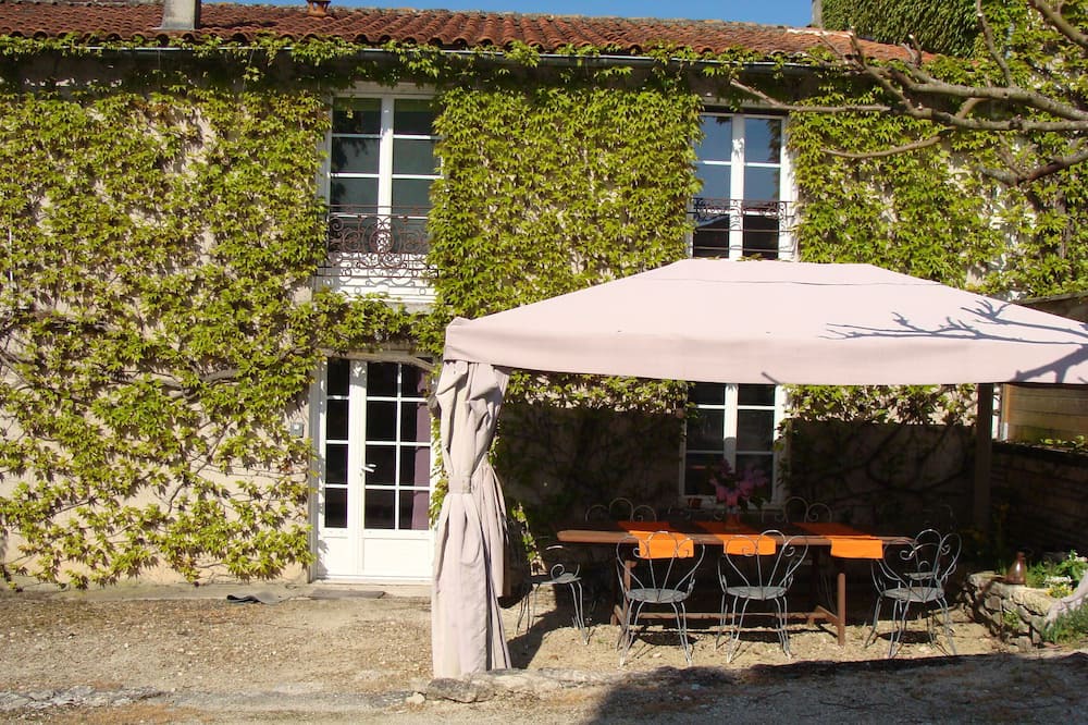 Photo of Outdoor in Echallat