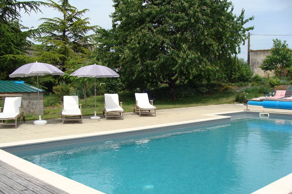 Photo of Outdoor in Echallat