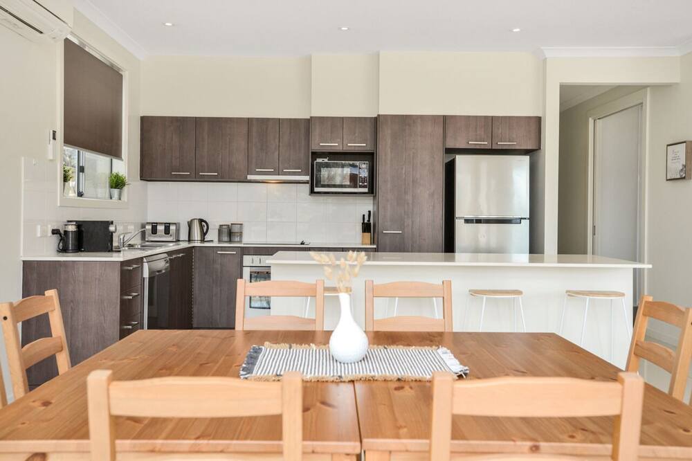 Photo of Others in Hayborough