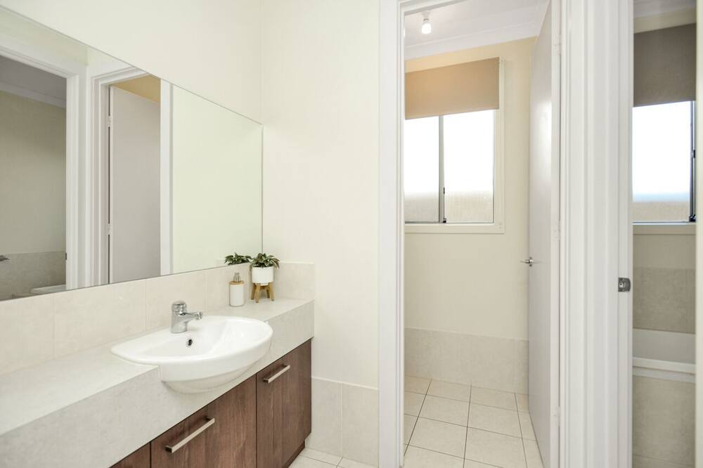 Photo of Others in Hayborough