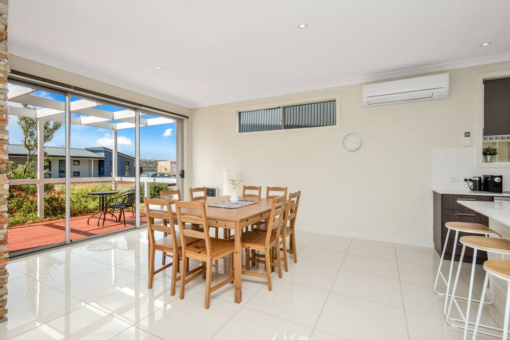 Photo of Others in Hayborough