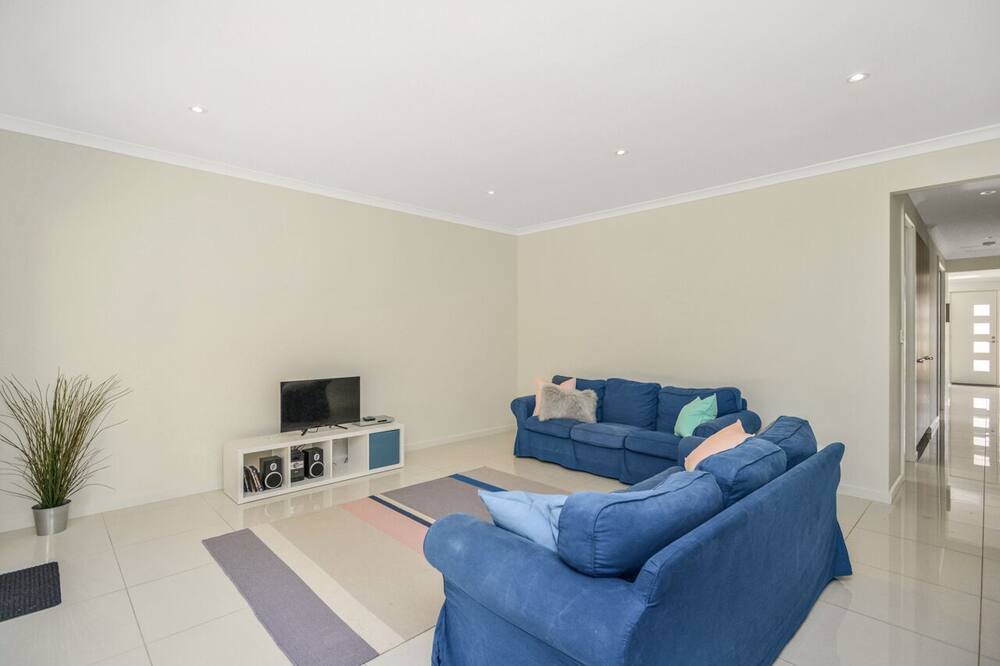 Photo of Others in Hayborough