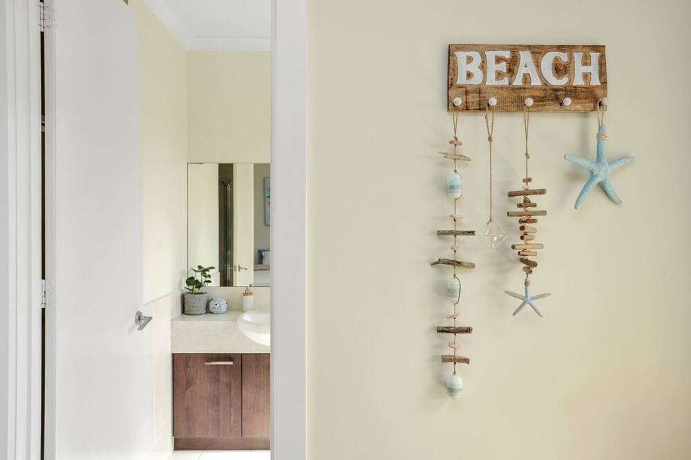 Photo of Others in Hayborough