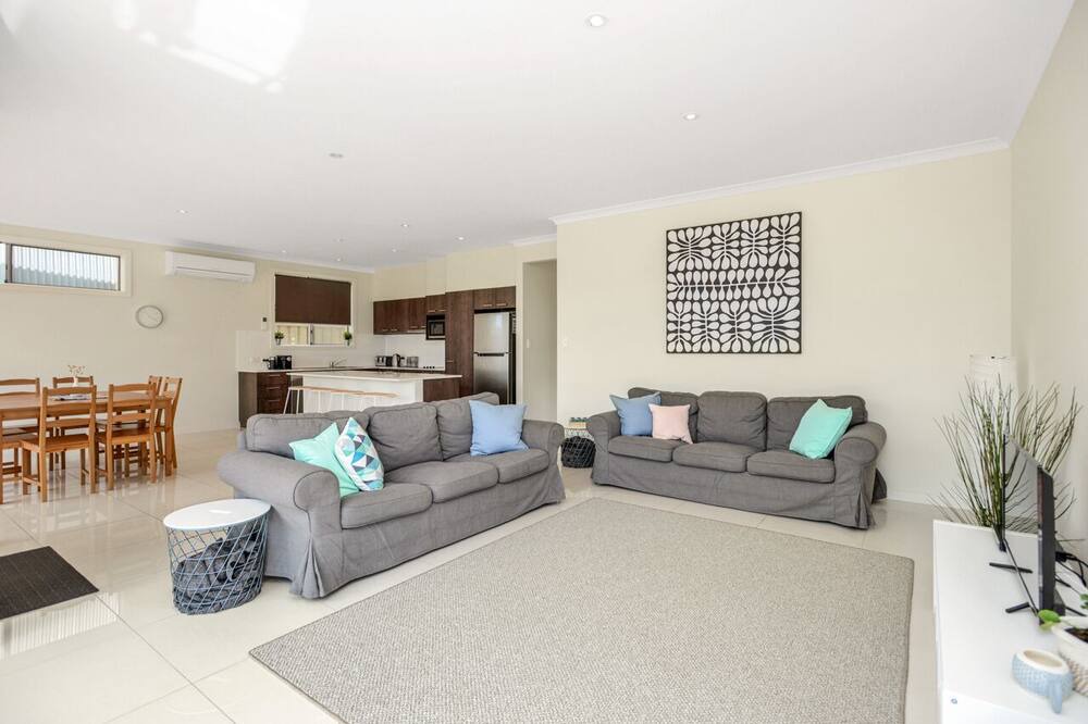 Photo of Others in Hayborough