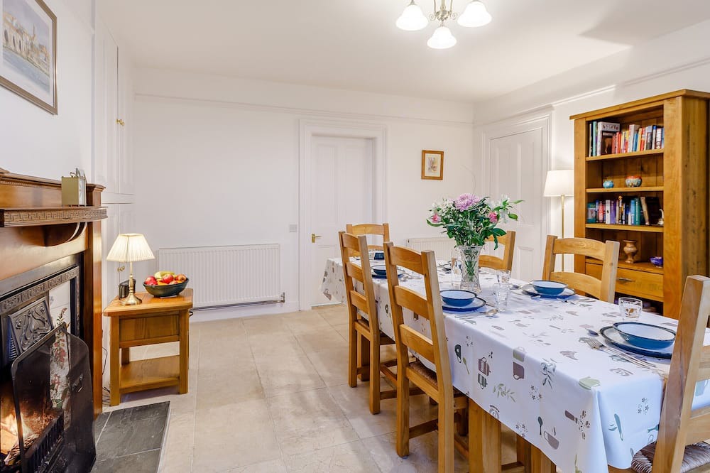 Photo of Others in Ford