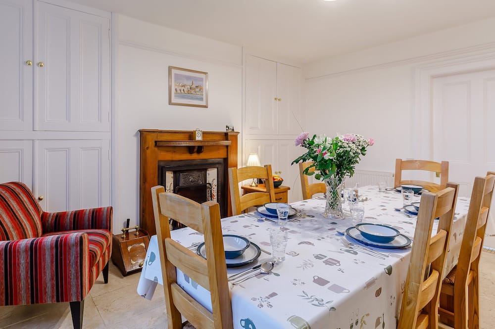 Photo of Others in Ford