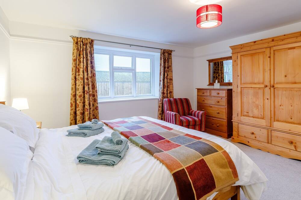 Photo of Bedroom in Ford