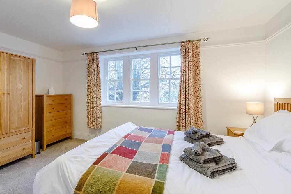 Photo of Bedroom in Ford