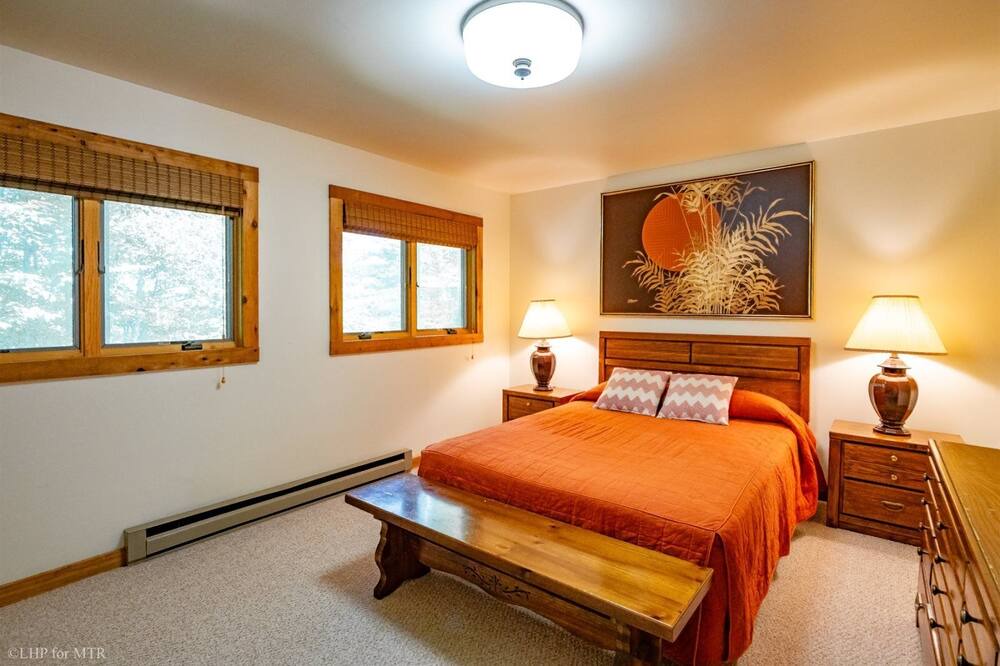Photo of Bedroom in Timberline
