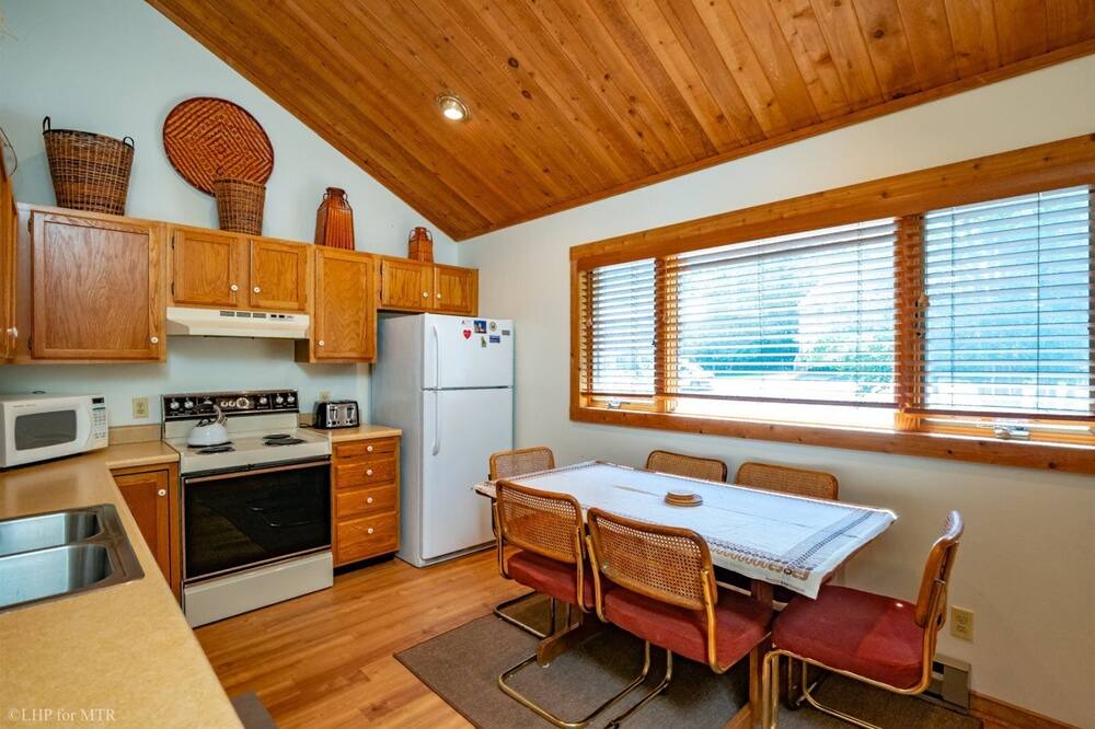 Photo of Kitchen in Timberline