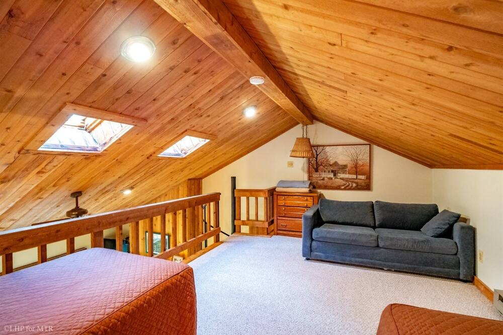Photo of Livingroom in Timberline