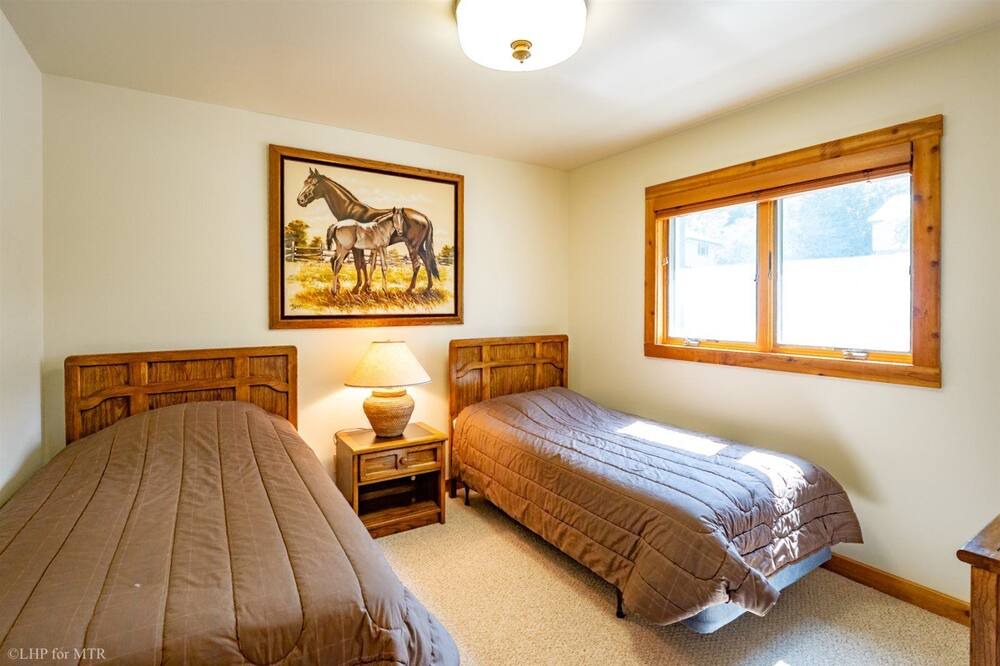 Photo of Bedroom in Timberline
