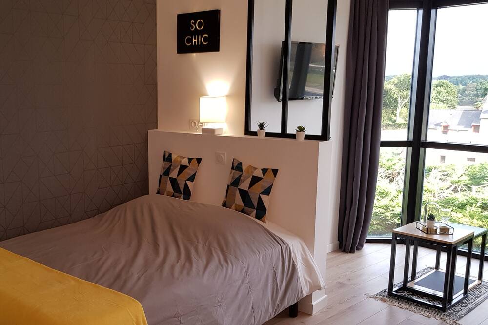 Photo of Bedroom in La Richardais