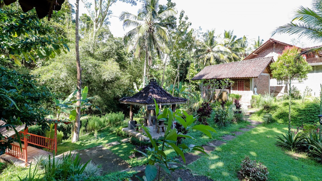 Photo of Outdoor in Banjarasri