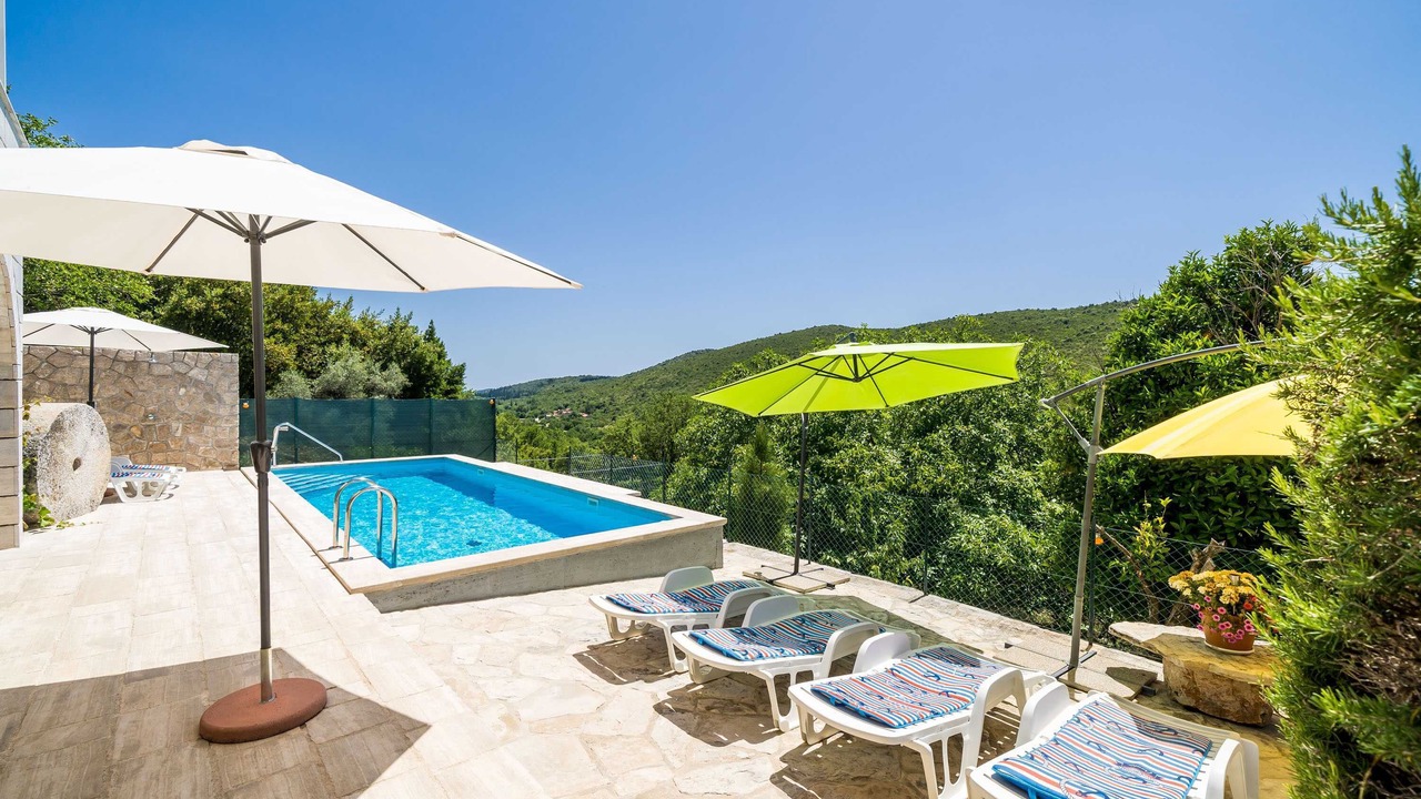 Photo of Outdoor in urinici