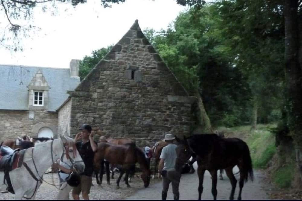 Photo of Outdoor in Botsorhel