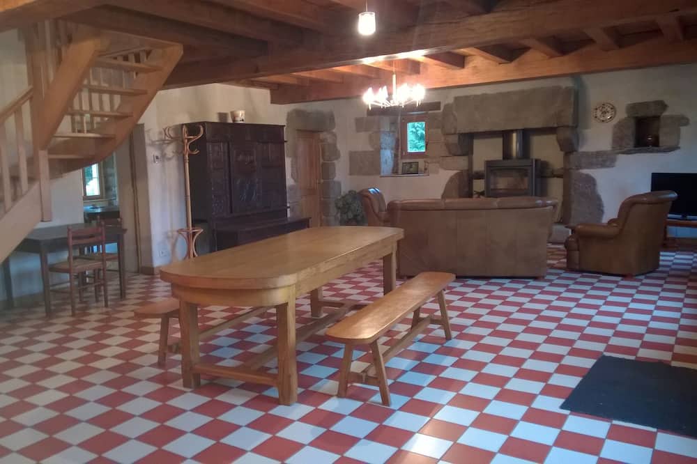 Photo of Livingroom in Botsorhel