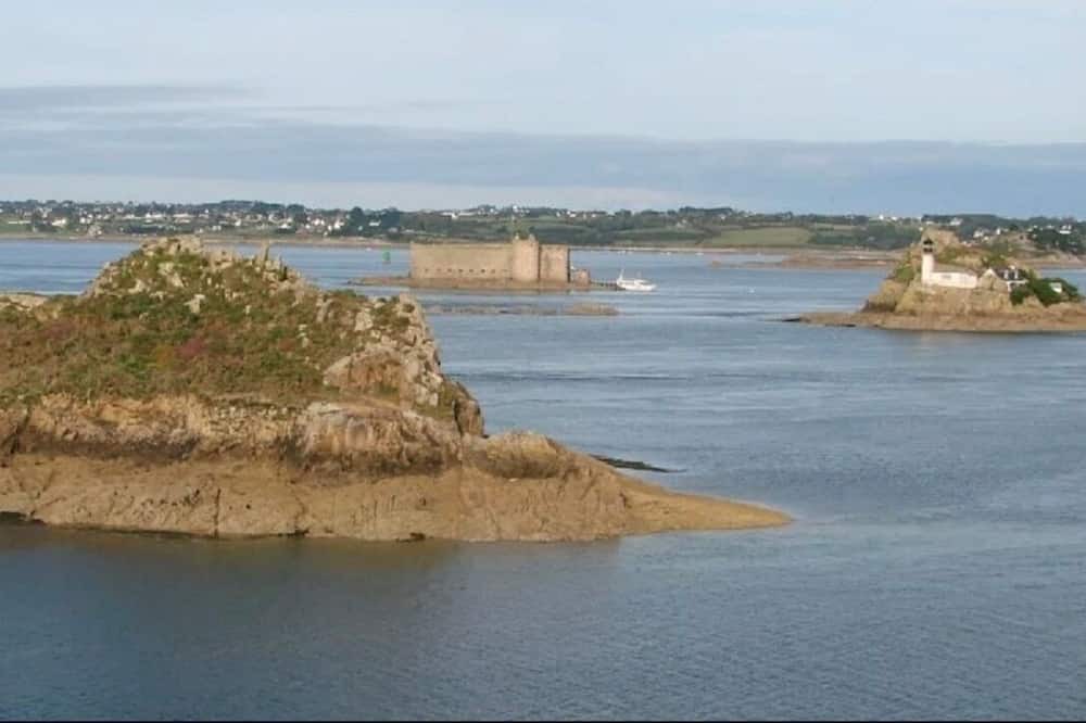 Photo of Others in Botsorhel