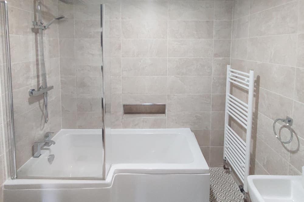 Photo of Bathroom in Callander