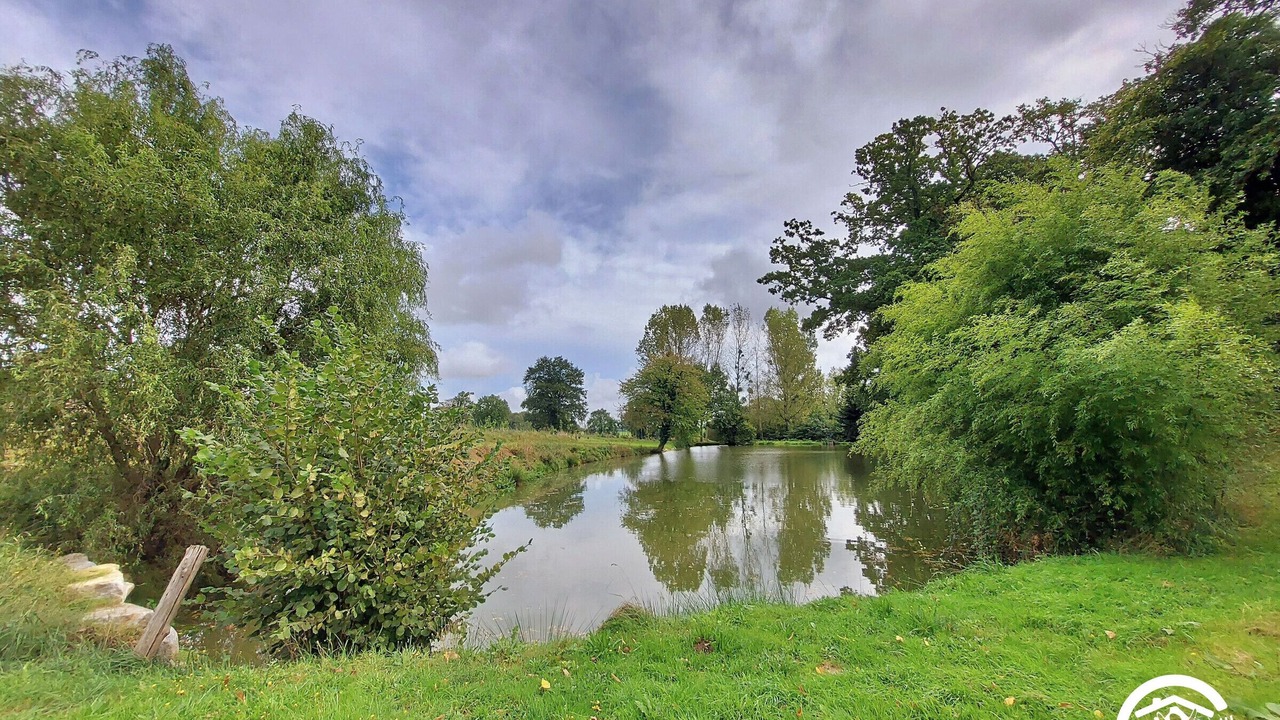 Photo of Outdoor in Saint-Mars-sur-Colmont