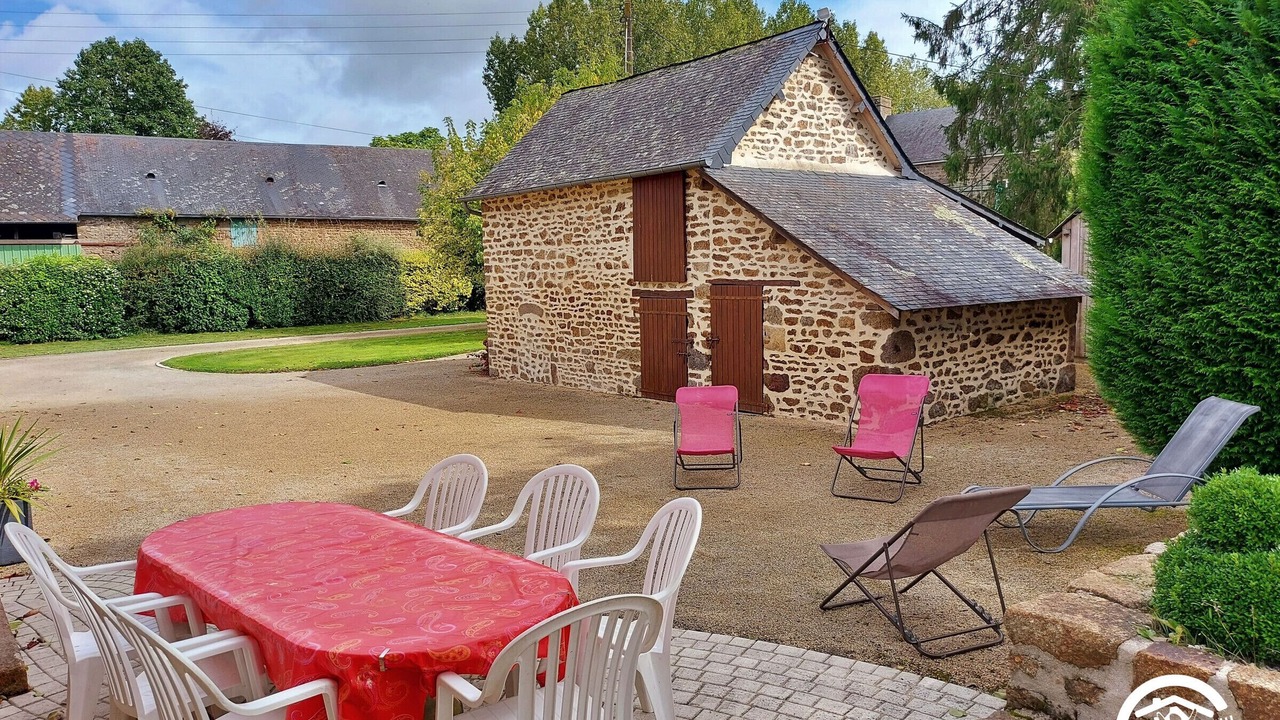 Photo of Outdoor in Saint-Mars-sur-Colmont