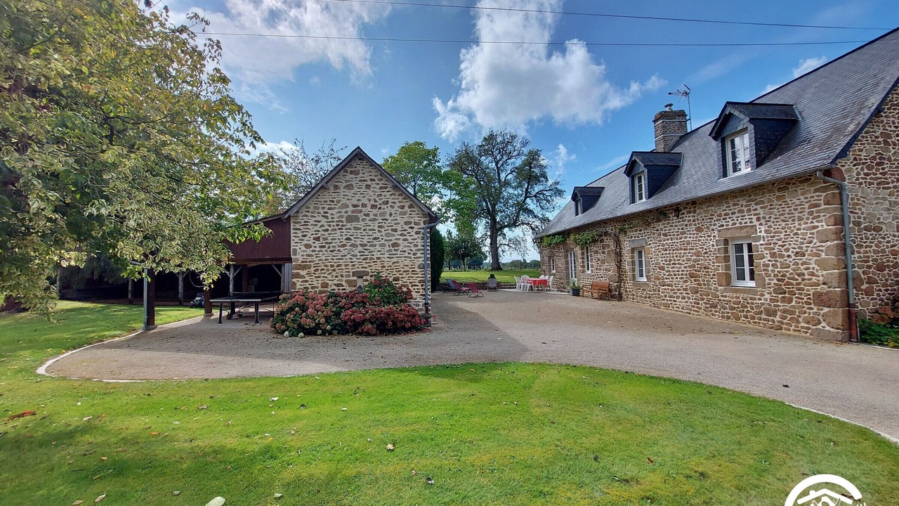 Photo of Outdoor in Saint-Mars-sur-Colmont