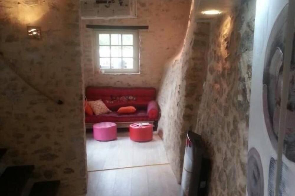 Photo of Livingroom in Chammes
