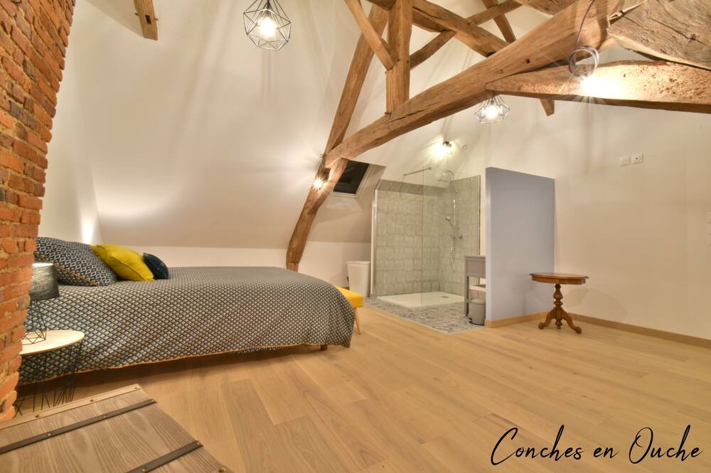 Photo of Bedroom in Conches-en-Ouche