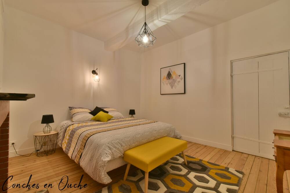 Photo of Bedroom in Conches-en-Ouche