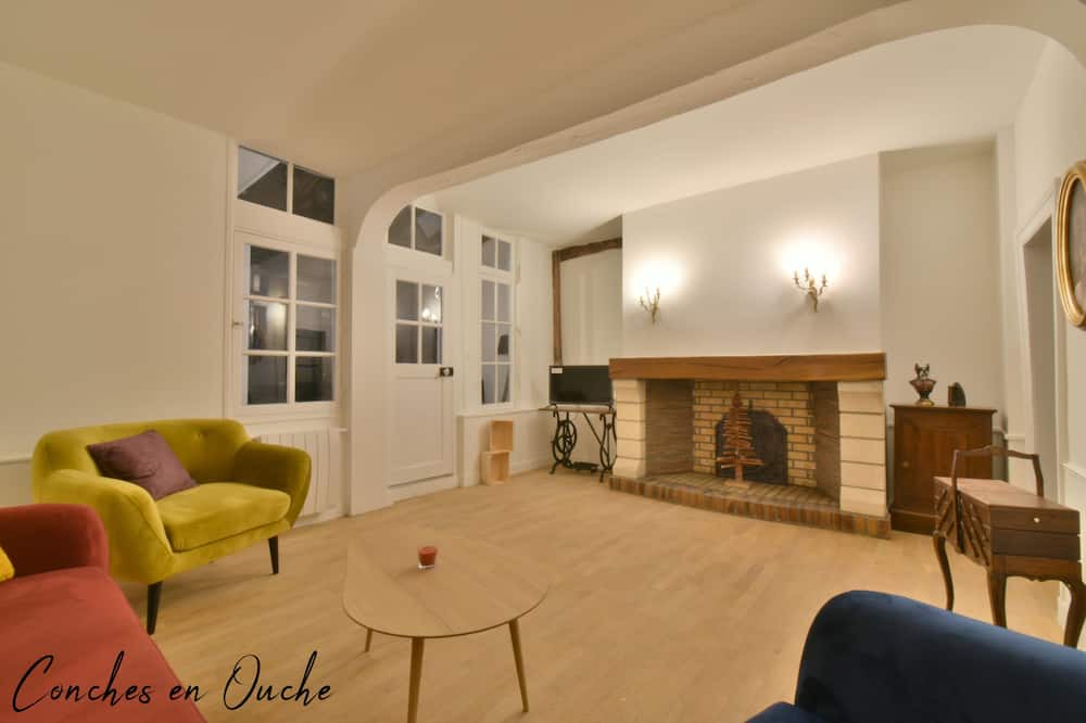 Photo of Livingroom in Conches-en-Ouche