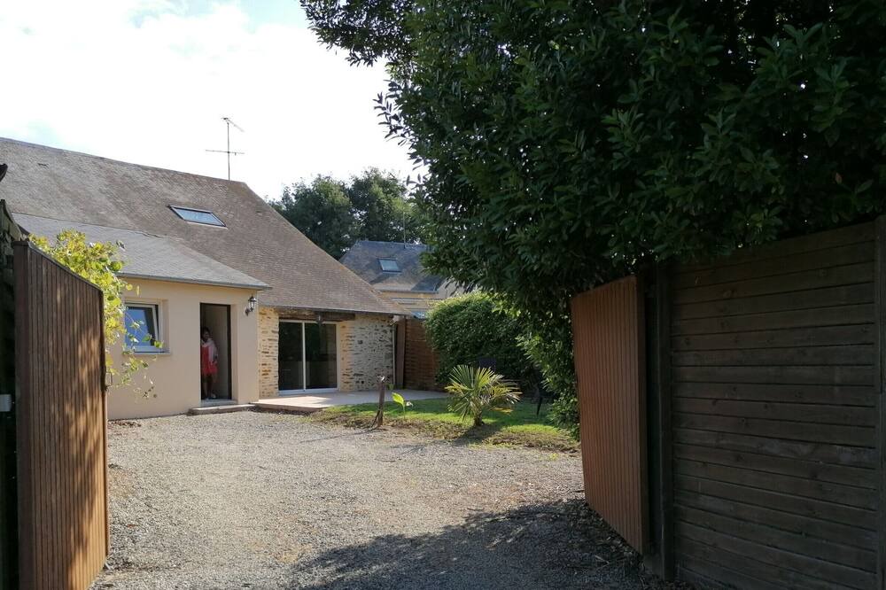Photo of Others in Cosse-le-Vivien