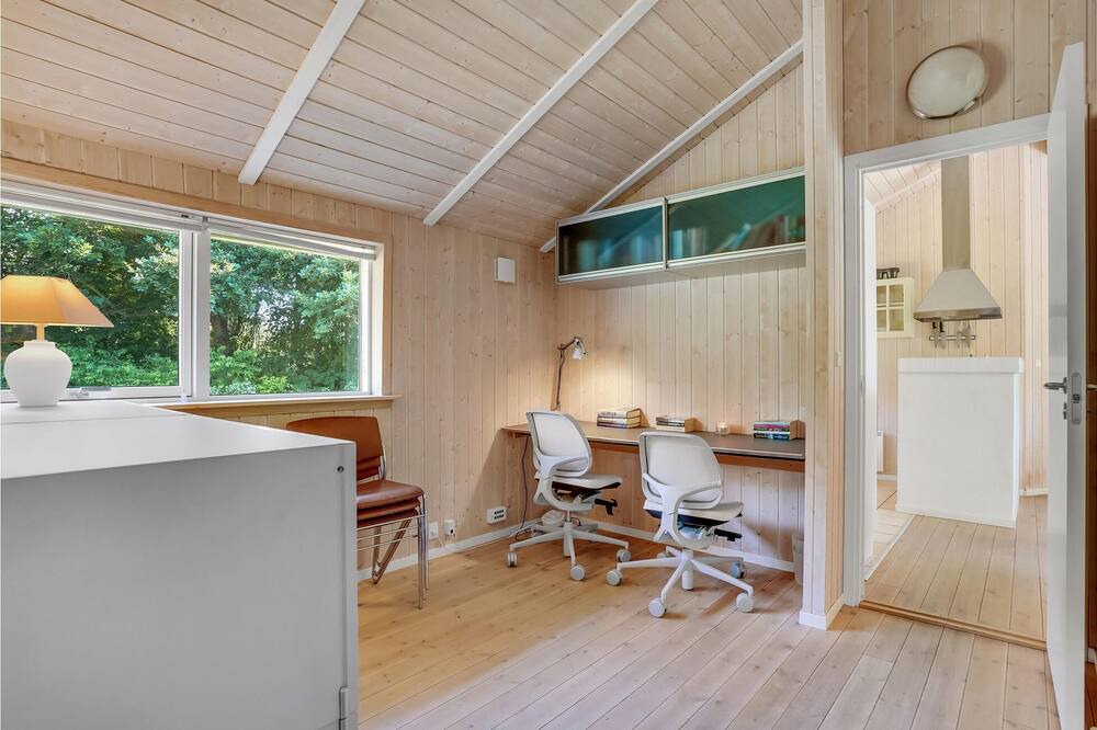 Photo of Others in Vemb