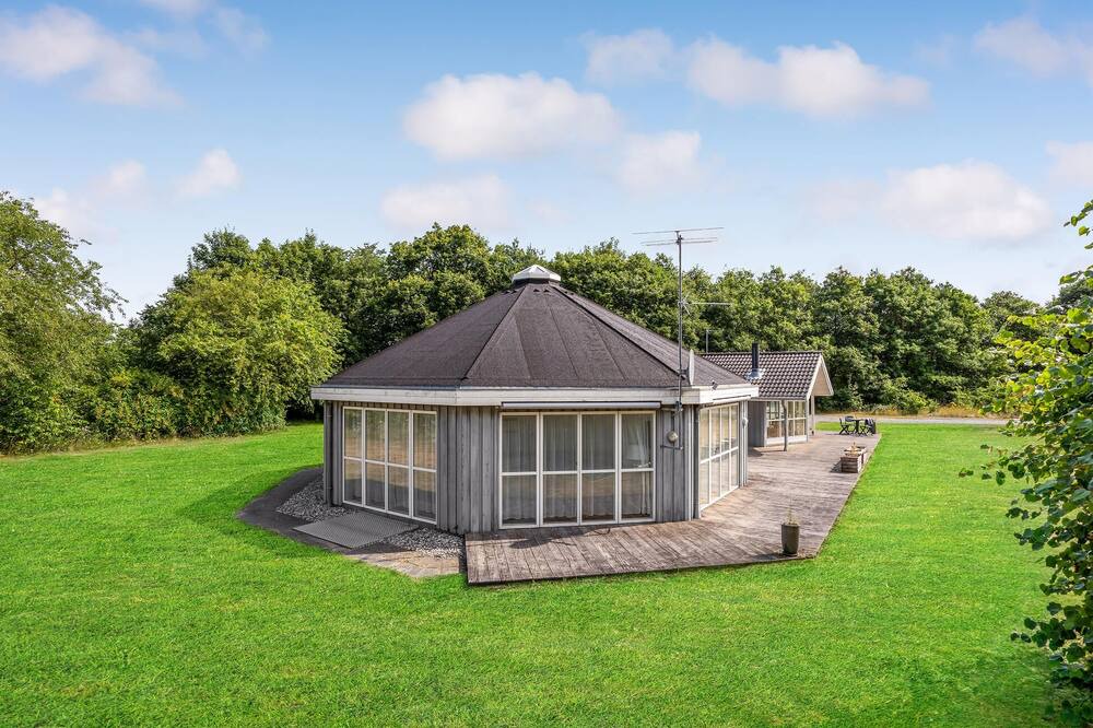 Photo of Others in Vemb