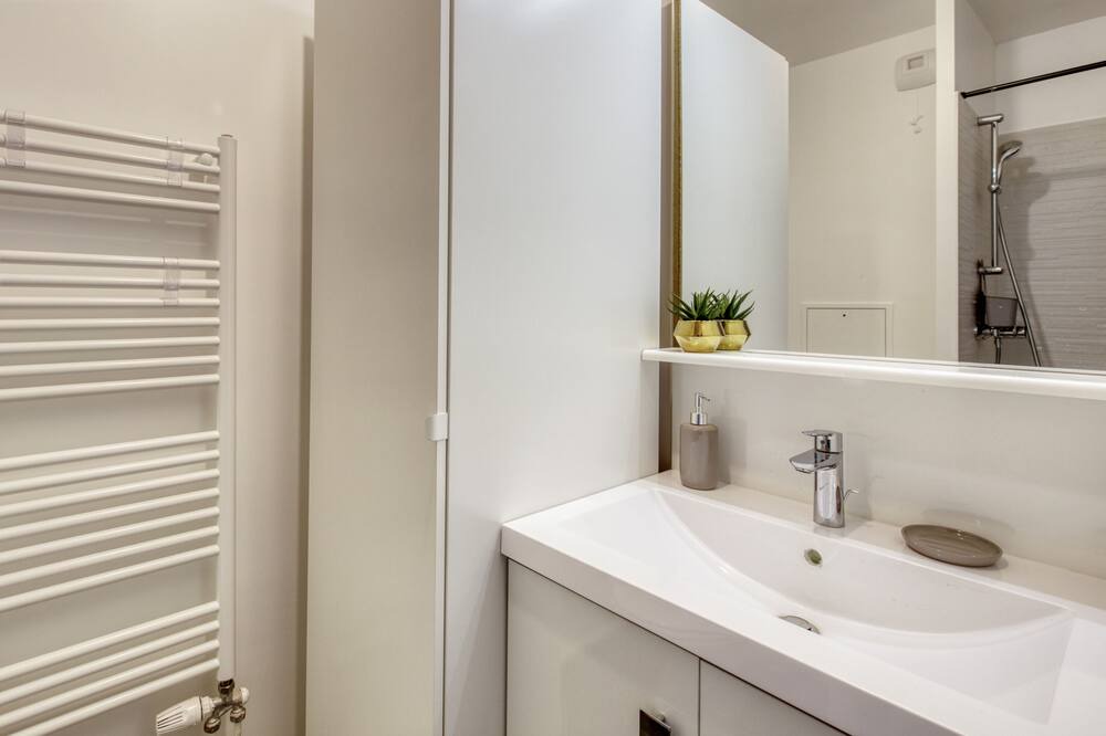 Photo of Bathroom in Coupvray
