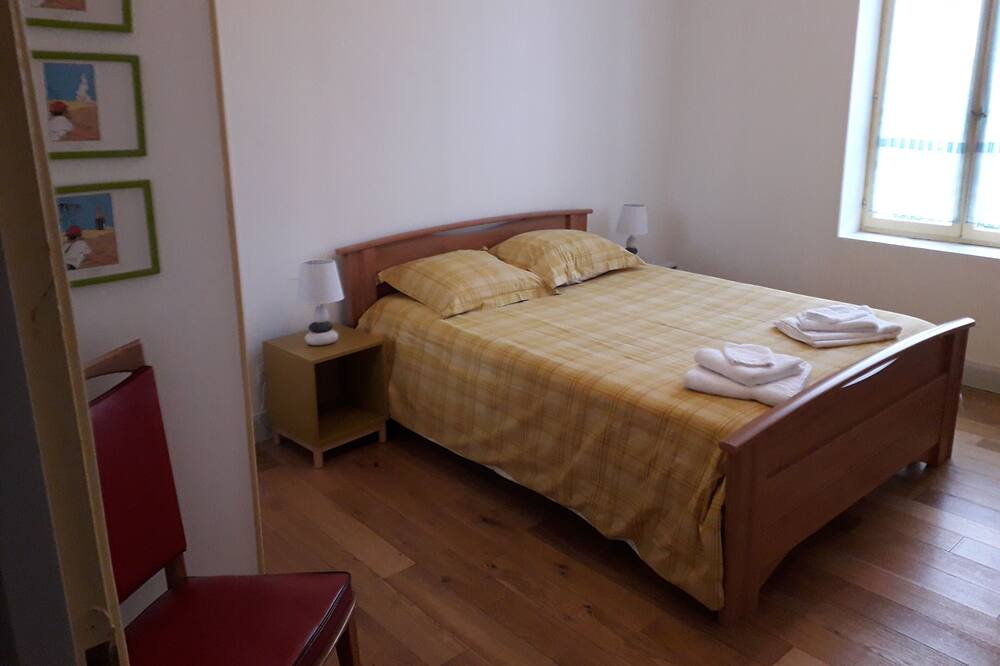 Photo of Bedroom in Maransin