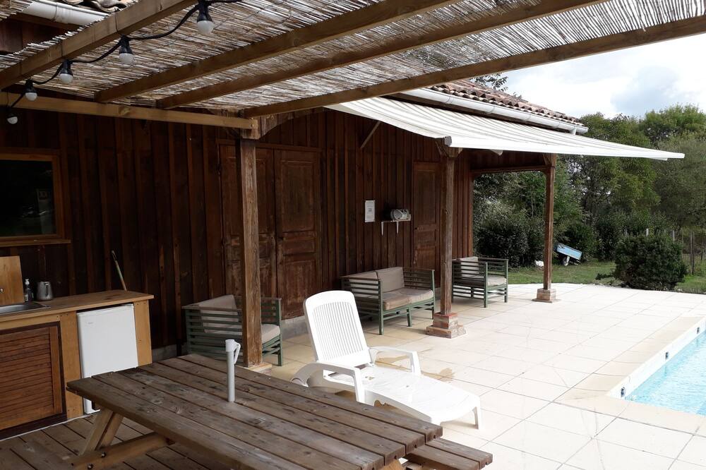 Photo of Patio Balcony in Maransin