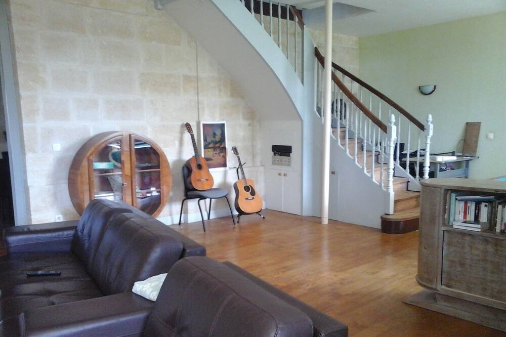 Photo of Livingroom in Maransin