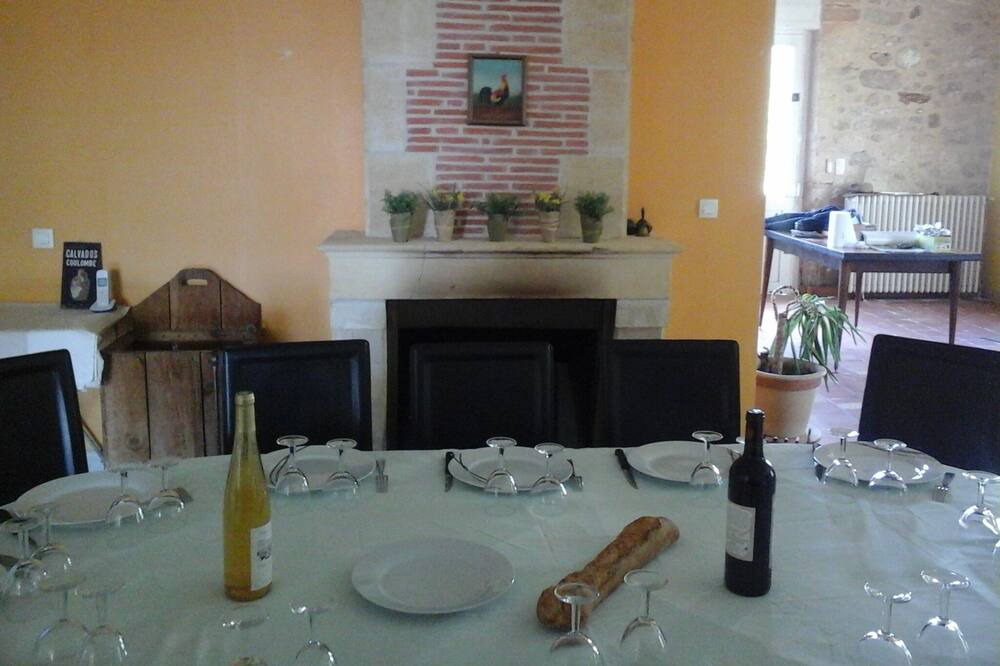Photo of Kitchen in Maransin