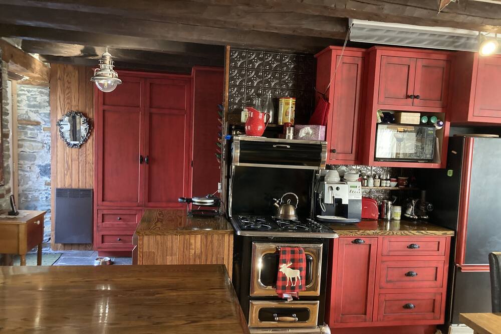 Photo of Kitchen in Magog