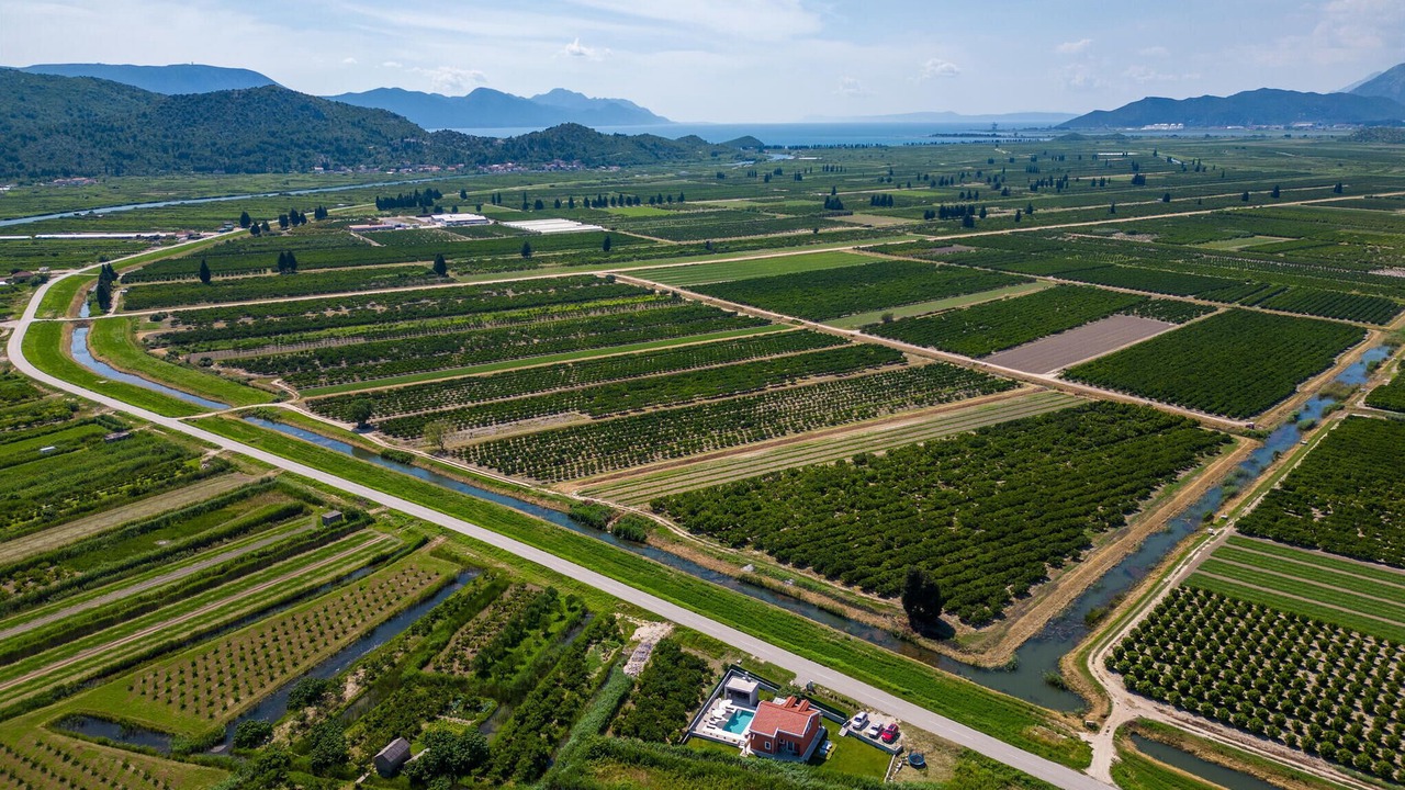 Photo of Outdoor in Opuzen