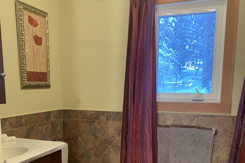 Photo of Bathroom in Calgary